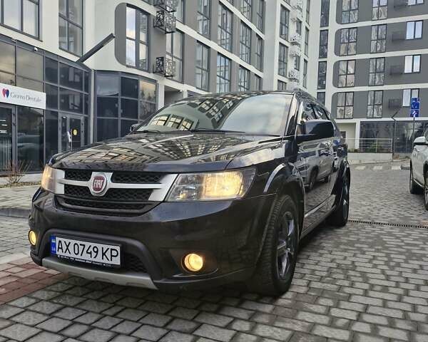 Чорний Фіат Фрімонт, об'ємом двигуна 2 л та пробігом 250 тис. км за 13100 $, фото 1 на Automoto.ua