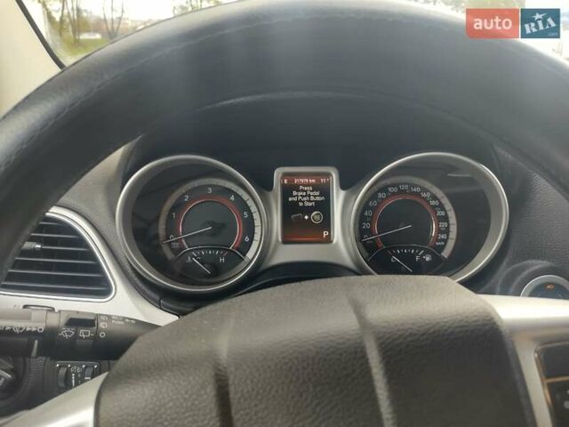 Фиат Фримонт 2014 в Киеве на Automoto.ua Черный Фиат Фримонт, объемом двигателя 1.96 л и пробегом 218 тыс. км за 14000 $, фото 1 на Automoto.ua