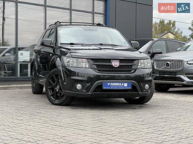 Черный Фиат Фримонт, объемом двигателя 1.96 л и пробегом 252 тыс. км за 15990 $, фото 1 на Automoto.ua