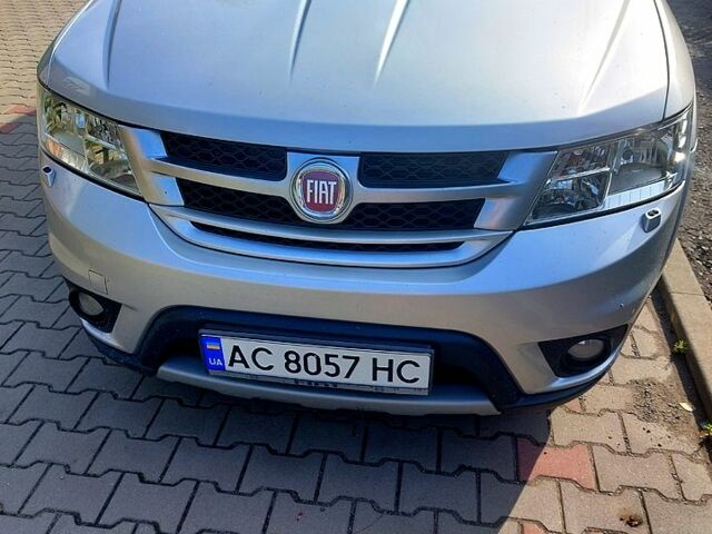 Серый Фиат Фримонт, объемом двигателя 2 л и пробегом 252 тыс. км за 10300 $, фото 1 на Automoto.ua