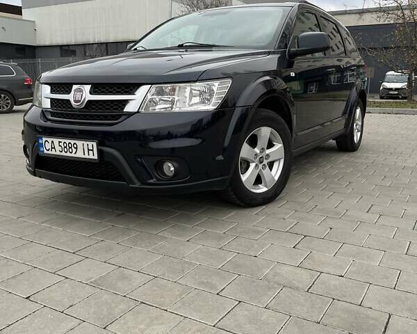 Синий Фиат Фримонт, объемом двигателя 2 л и пробегом 211 тыс. км за 11450 $, фото 1 на Automoto.ua