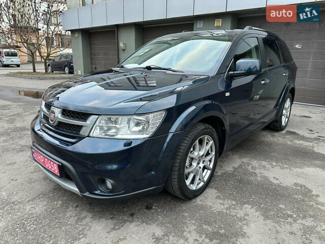 Синий Фиат Фримонт, объемом двигателя 2 л и пробегом 238 тыс. км за 12699 $, фото 1 на Automoto.ua