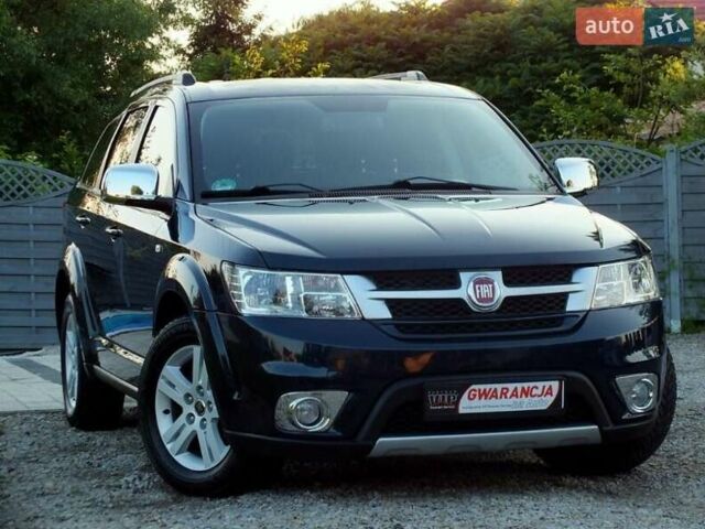Синий Фиат Фримонт, объемом двигателя 1.96 л и пробегом 196 тыс. км за 11500 $, фото 1 на Automoto.ua