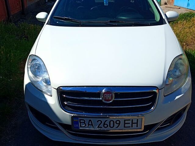 Білий Фіат Лінеа, об'ємом двигуна 1.3 л та пробігом 92 тис. км за 8000 $, фото 1 на Automoto.ua
