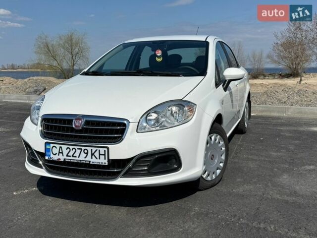Білий Фіат Лінеа, об'ємом двигуна 1.37 л та пробігом 62 тис. км за 7100 $, фото 1 на Automoto.ua