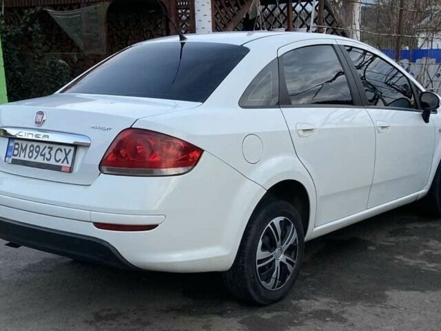 Белый Фиат Линеа, объемом двигателя 1.2 л и пробегом 132 тыс. км за 3500 $, фото 1 на Automoto.ua