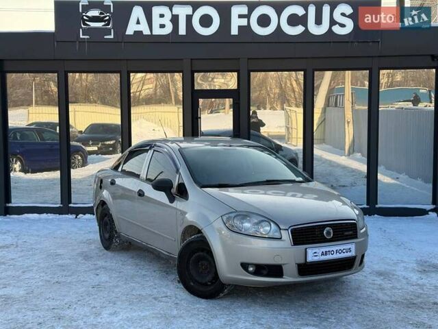 Бежевий Фіат Лінеа, об'ємом двигуна 1.25 л та пробігом 322 тис. км за 3990 $, фото 1 на Automoto.ua