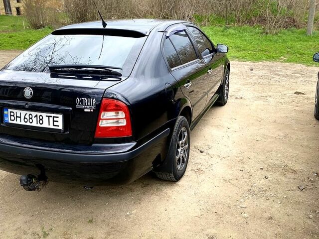 Бежевый Фиат Линеа, объемом двигателя 1.4 л и пробегом 180 тыс. км за 5350 $, фото 1 на Automoto.ua