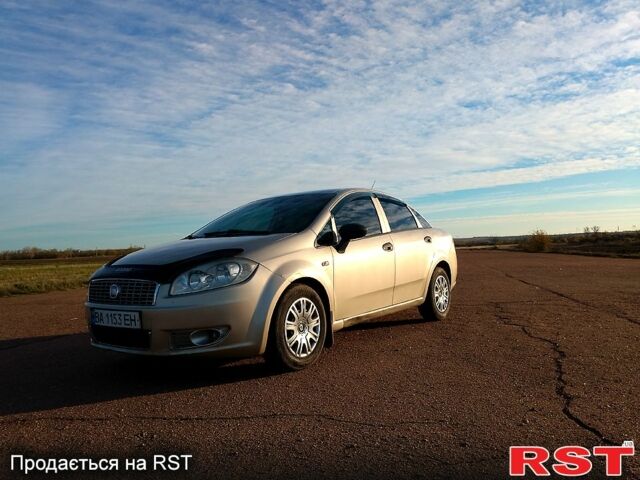 Бежевый Фиат Линеа, объемом двигателя 1.4 л и пробегом 0 тыс. км за 4600 $, фото 1 на Automoto.ua