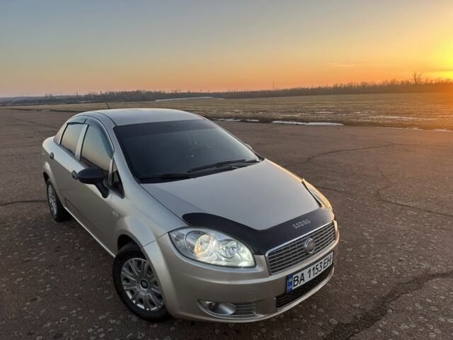Бежевый Фиат Линеа, объемом двигателя 1.4 л и пробегом 180 тыс. км за 3600 $, фото 1 на Automoto.ua