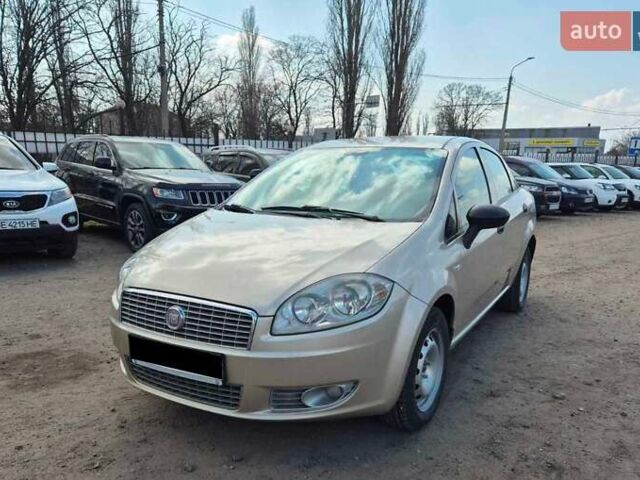 Бежевый Фиат Линеа, объемом двигателя 1.37 л и пробегом 158 тыс. км за 5200 $, фото 1 на Automoto.ua