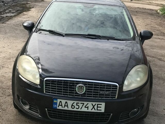 Чорний Фіат Лінеа, об'ємом двигуна 1.3 л та пробігом 200 тис. км за 4011 $, фото 1 на Automoto.ua