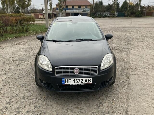Черный Фиат Линеа, объемом двигателя 1.6 л и пробегом 200 тыс. км за 5000 $, фото 1 на Automoto.ua