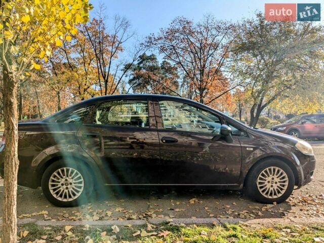 Коричневий Фіат Лінеа, об'ємом двигуна 1.37 л та пробігом 184 тис. км за 4455 $, фото 1 на Automoto.ua
