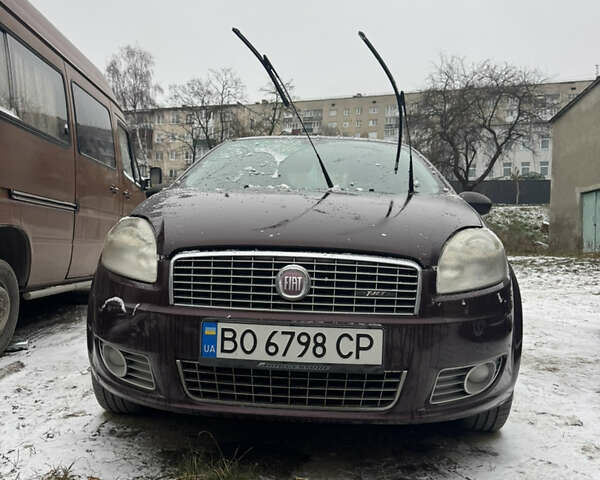 Червоний Фіат Лінеа, об'ємом двигуна 1.4 л та пробігом 194 тис. км за 5300 $, фото 1 на Automoto.ua