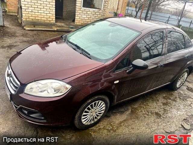 Червоний Фіат Лінеа, об'ємом двигуна 1.4 л та пробігом 133 тис. км за 5000 $, фото 1 на Automoto.ua