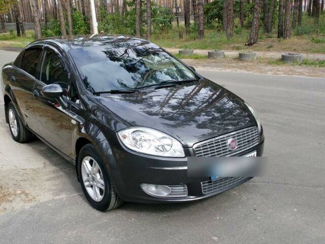 Фиат Линеа, объемом двигателя 1.4 л и пробегом 185 тыс. км за 6800 $, фото 1 на Automoto.ua