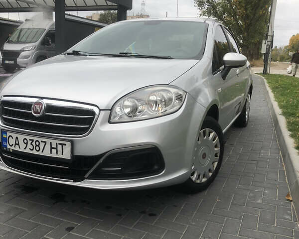 Фиат Линеа, объемом двигателя 1.37 л и пробегом 251 тыс. км за 4850 $, фото 1 на Automoto.ua