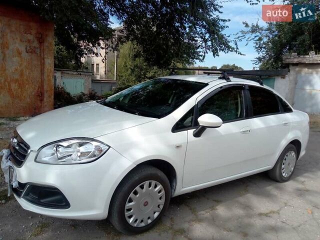 Фиат Линеа, объемом двигателя 0 л и пробегом 256 тыс. км за 4500 $, фото 1 на Automoto.ua