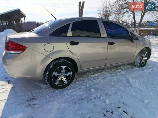 Серый Фиат Линеа, объемом двигателя 1.37 л и пробегом 33 тыс. км за 6250 $, фото 1 на Automoto.ua