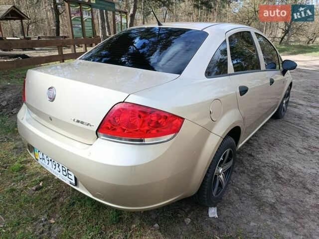 Сірий Фіат Лінеа, об'ємом двигуна 1.37 л та пробігом 34 тис. км за 6250 $, фото 1 на Automoto.ua