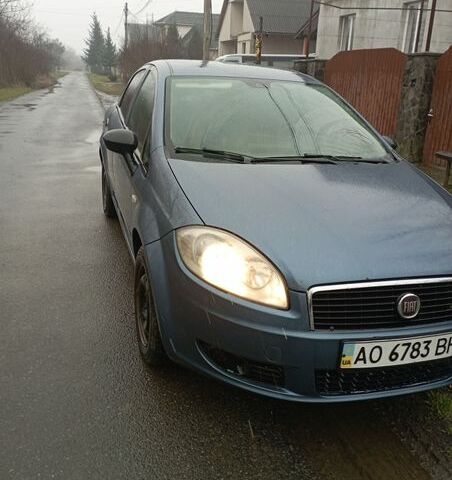 Синий Фиат Линеа, объемом двигателя 1.25 л и пробегом 212 тыс. км за 3000 $, фото 1 на Automoto.ua