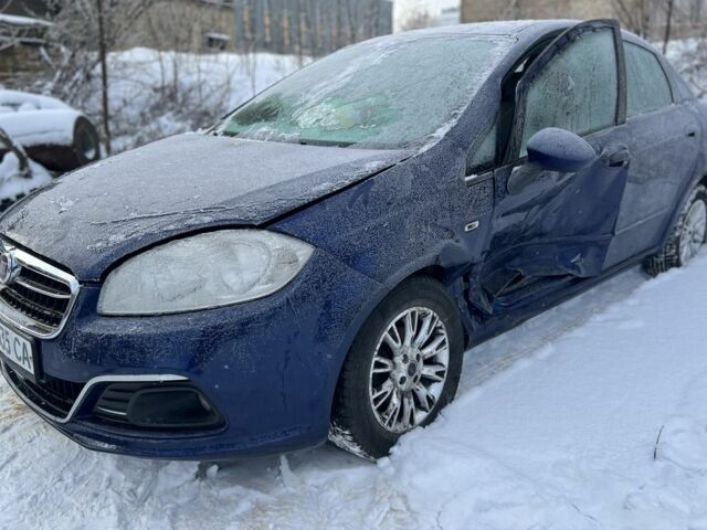 Синий Фиат Линеа, объемом двигателя 1.3 л и пробегом 220 тыс. км за 2200 $, фото 1 на Automoto.ua