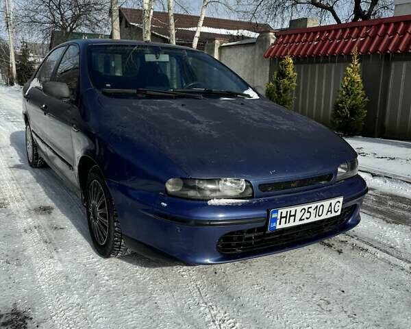 Синій Фіат Мареа, об'ємом двигуна 1.58 л та пробігом 287 тис. км за 1600 $, фото 1 на Automoto.ua