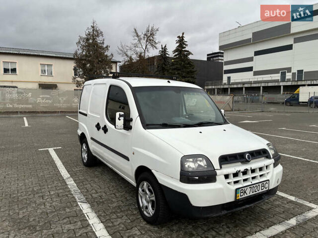 Білий Фіат Добло, об'ємом двигуна 1.3 л та пробігом 321 тис. км за 3200 $, фото 1 на Automoto.ua