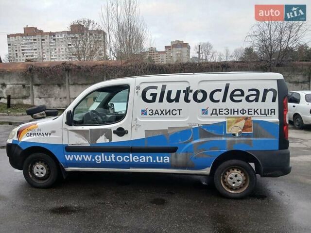 Белый Фиат Добло, объемом двигателя 1.37 л и пробегом 320 тыс. км за 3000 $, фото 1 на Automoto.ua