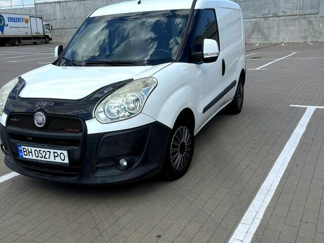 Білий Фіат Добло, об'ємом двигуна 1.2 л та пробігом 170 тис. км за 5500 $, фото 1 на Automoto.ua