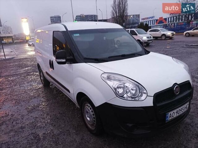 Білий Фіат Добло, об'ємом двигуна 1.3 л та пробігом 317 тис. км за 6200 $, фото 1 на Automoto.ua