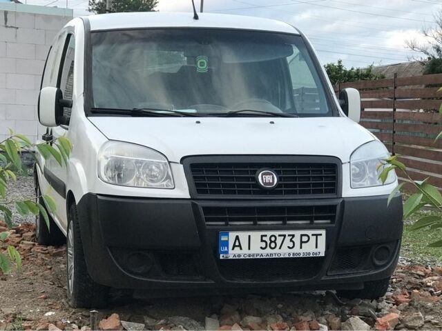 Білий Фіат Добло, об'ємом двигуна 1.9 л та пробігом 350 тис. км за 4199 $, фото 1 на Automoto.ua