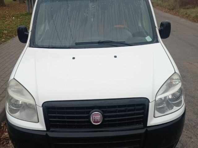Білий Фіат Добло, об'ємом двигуна 1.4 л та пробігом 237 тис. км за 3000 $, фото 1 на Automoto.ua