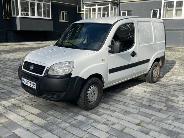 Белый Фиат Добло, объемом двигателя 1.4 л и пробегом 165 тыс. км за 4200 $, фото 1 на Automoto.ua