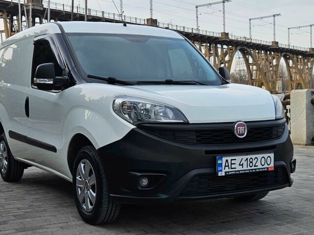 Білий Фіат Добло, об'ємом двигуна 1.2 л та пробігом 64 тис. км за 8999 $, фото 1 на Automoto.ua
