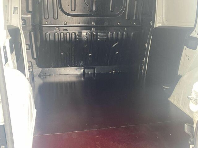 Білий Фіат Добло, об'ємом двигуна 1.3 л та пробігом 177 тис. км за 4700 $, фото 1 на Automoto.ua