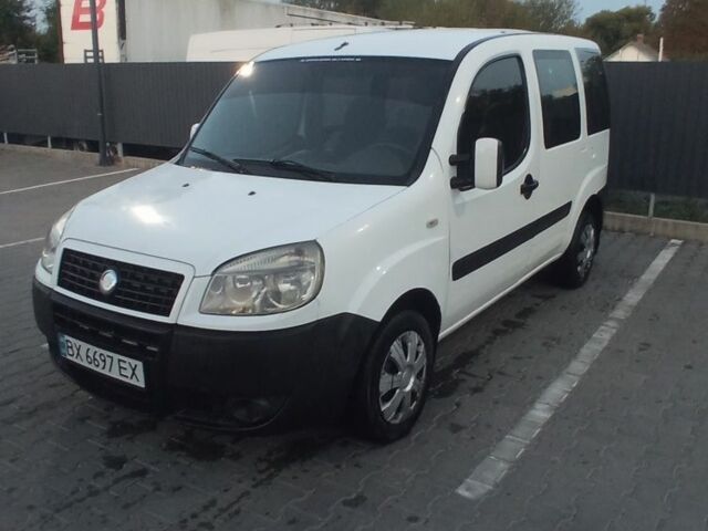 Білий Фіат Добло, об'ємом двигуна 1.6 л та пробігом 397 тис. км за 3400 $, фото 1 на Automoto.ua