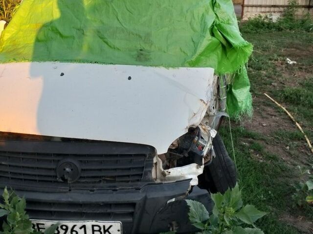 Белый Фиат Добло, объемом двигателя 1.9 л и пробегом 250 тыс. км за 1700 $, фото 1 на Automoto.ua