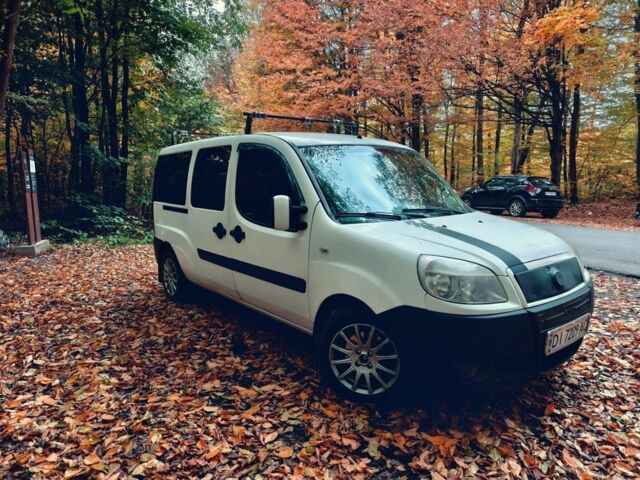 Білий Фіат Добло, об'ємом двигуна 1.9 л та пробігом 270 тис. км за 5500 $, фото 1 на Automoto.ua