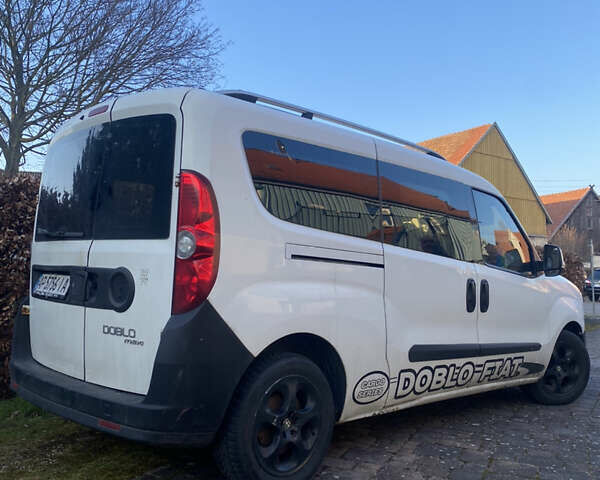 Білий Фіат Добло, об'ємом двигуна 1.3 л та пробігом 270 тис. км за 4700 $, фото 1 на Automoto.ua