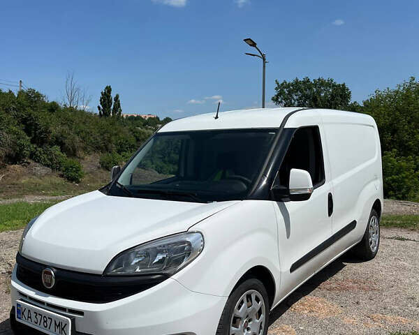 Білий Фіат Добло, об'ємом двигуна 1.7 л та пробігом 320 тис. км за 8500 $, фото 1 на Automoto.ua