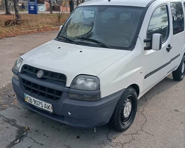 Белый Фиат Добло, объемом двигателя 1.9 л и пробегом 252 тыс. км за 3400 $, фото 1 на Automoto.ua