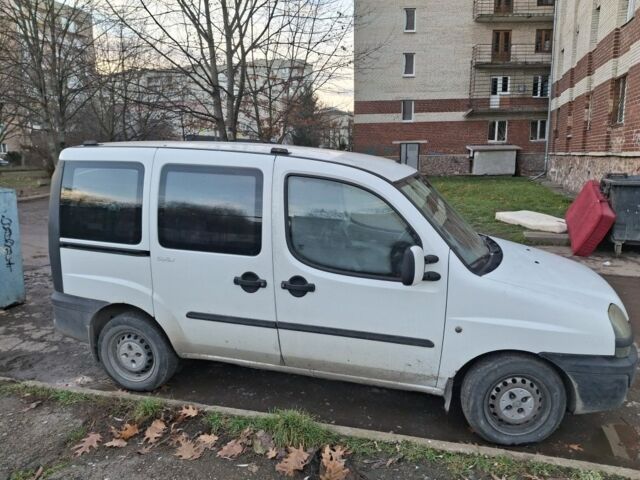 Білий Фіат Добло, об'ємом двигуна 1.6 л та пробігом 300 тис. км за 1500 $, фото 1 на Automoto.ua