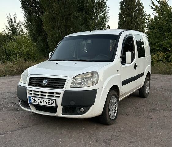 Білий Фіат Добло, об'ємом двигуна 1.6 л та пробігом 370 тис. км за 3600 $, фото 1 на Automoto.ua
