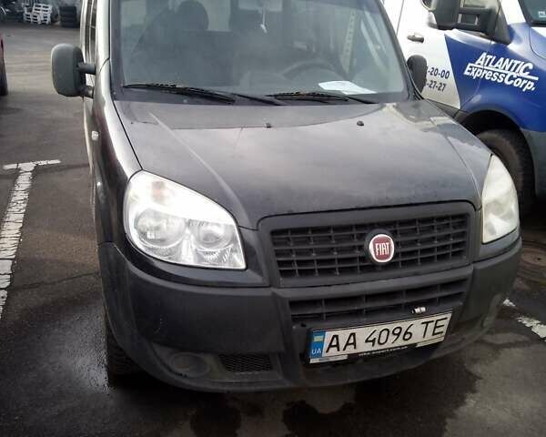 Чорний Фіат Добло, об'ємом двигуна 1.25 л та пробігом 270 тис. км за 4500 $, фото 1 на Automoto.ua