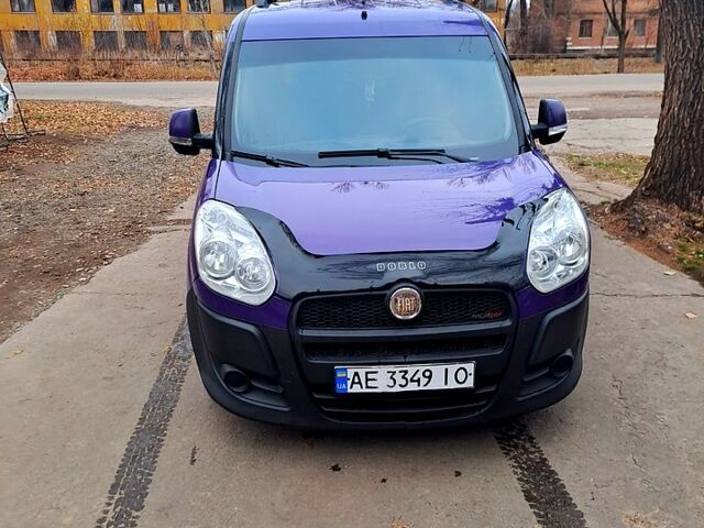 Фиолетовый Фиат Добло, объемом двигателя 1.2 л и пробегом 315 тыс. км за 4800 $, фото 1 на Automoto.ua