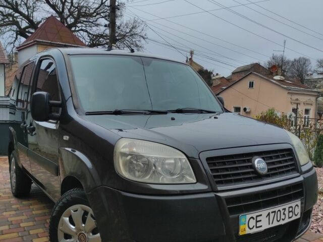 Коричневый Фиат Добло, объемом двигателя 1.9 л и пробегом 278 тыс. км за 5500 $, фото 1 на Automoto.ua