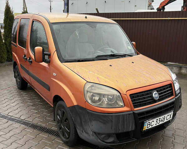 Коричневый Фиат Добло, объемом двигателя 1.3 л и пробегом 281 тыс. км за 3500 $, фото 1 на Automoto.ua