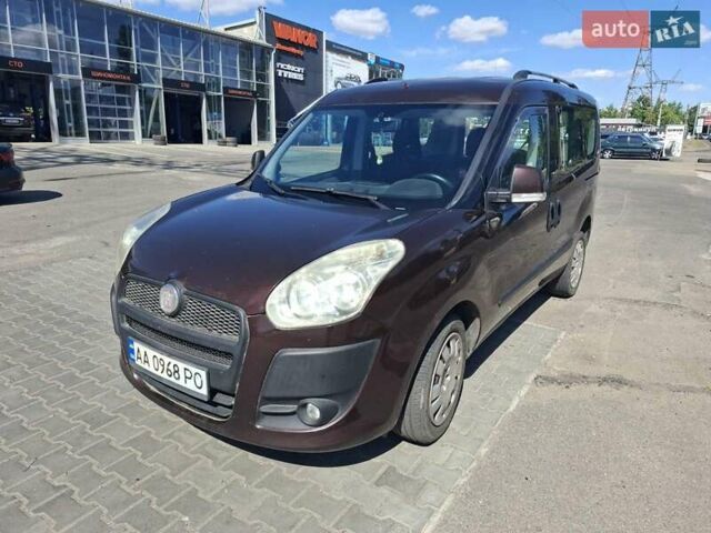 Коричневый Фиат Добло, объемом двигателя 1.37 л и пробегом 204 тыс. км за 6900 $, фото 1 на Automoto.ua